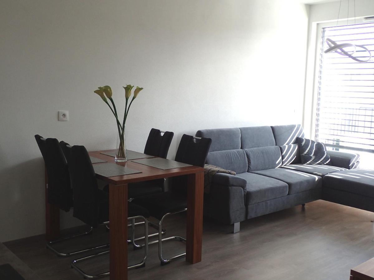 Apartment In The Old Town บราติสลาวา ภายนอก รูปภาพ