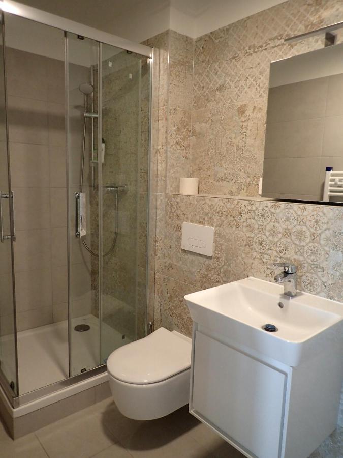 Apartment In The Old Town บราติสลาวา ภายนอก รูปภาพ